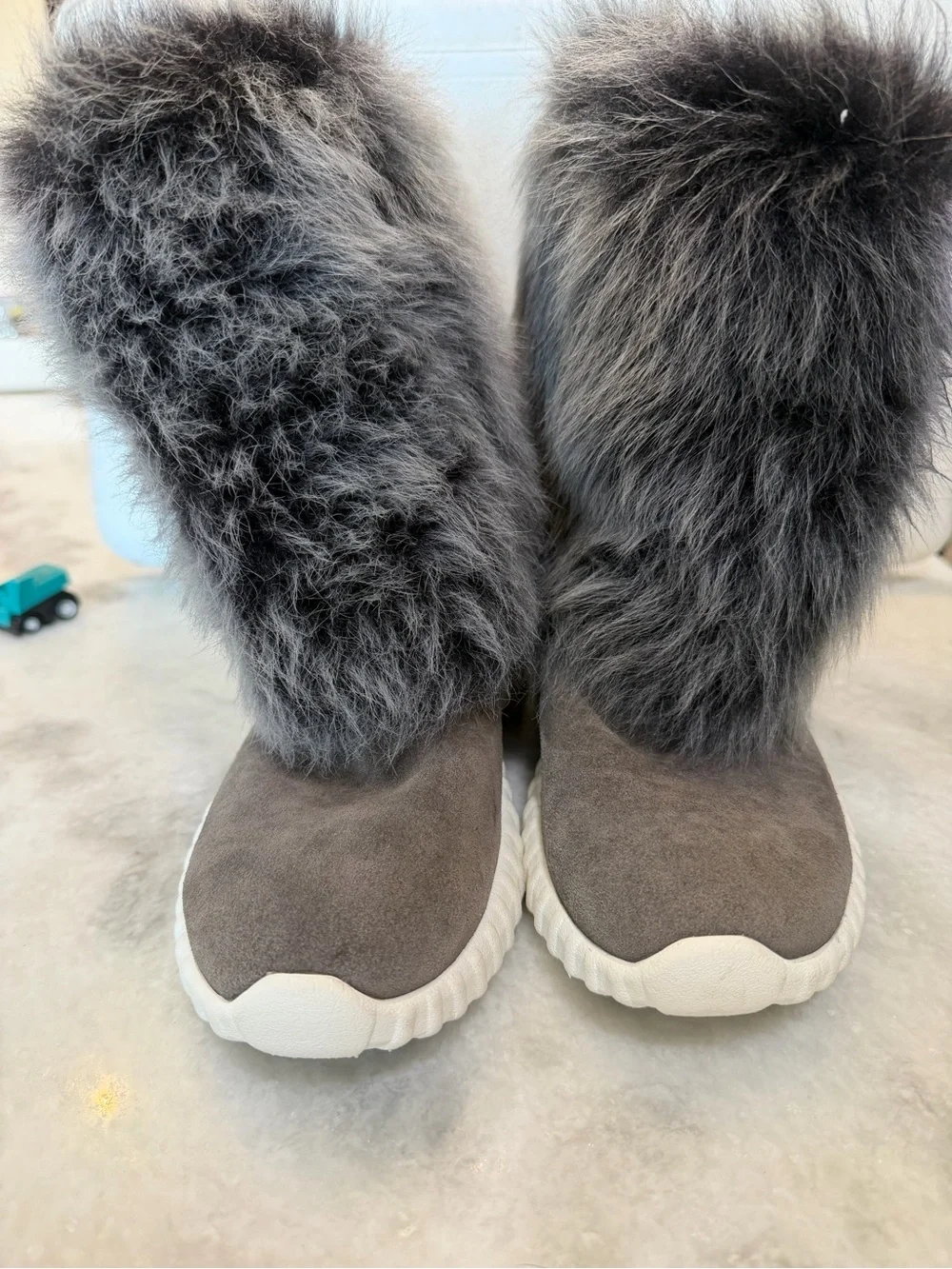 Cozy Women's Kari Gray Faux Fur Winter Boots with White Soles